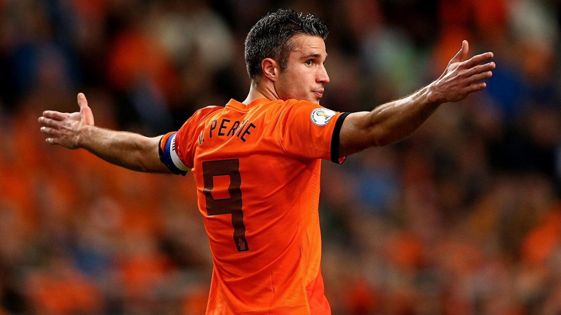 C罗帽子戏法帮助球队大胜晋级欧冠八强,c罗帽子戏法对阵球队